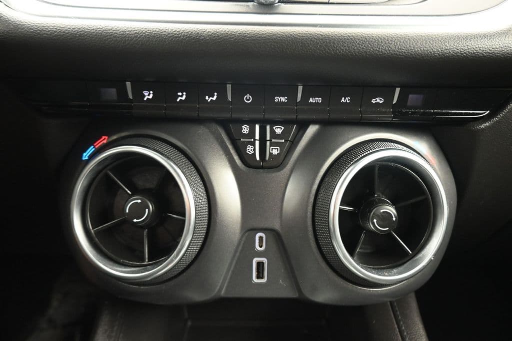 2021 Chevrolet Blazer LT, photo 19 of 60