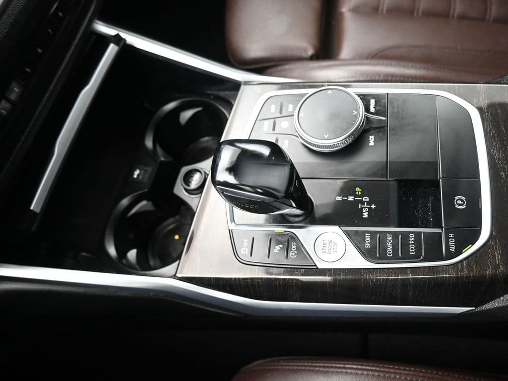2019 BMW 3 Series 330i xDrive, photo 23 of 57
