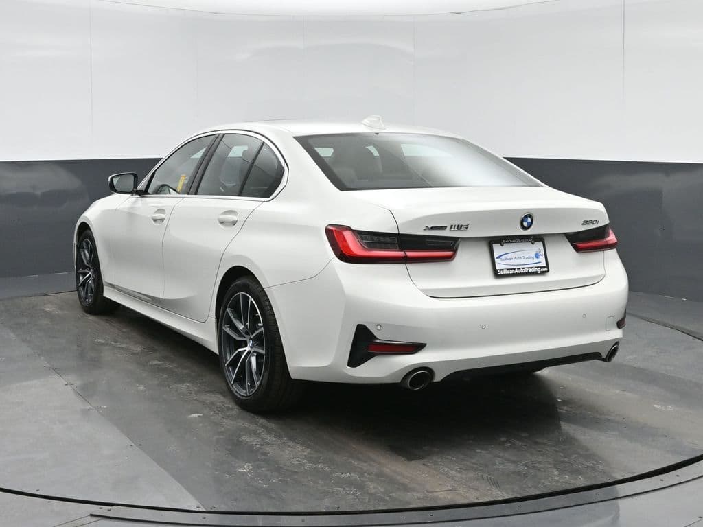 2019 BMW 3 Series 330i xDrive, photo 5 of 57