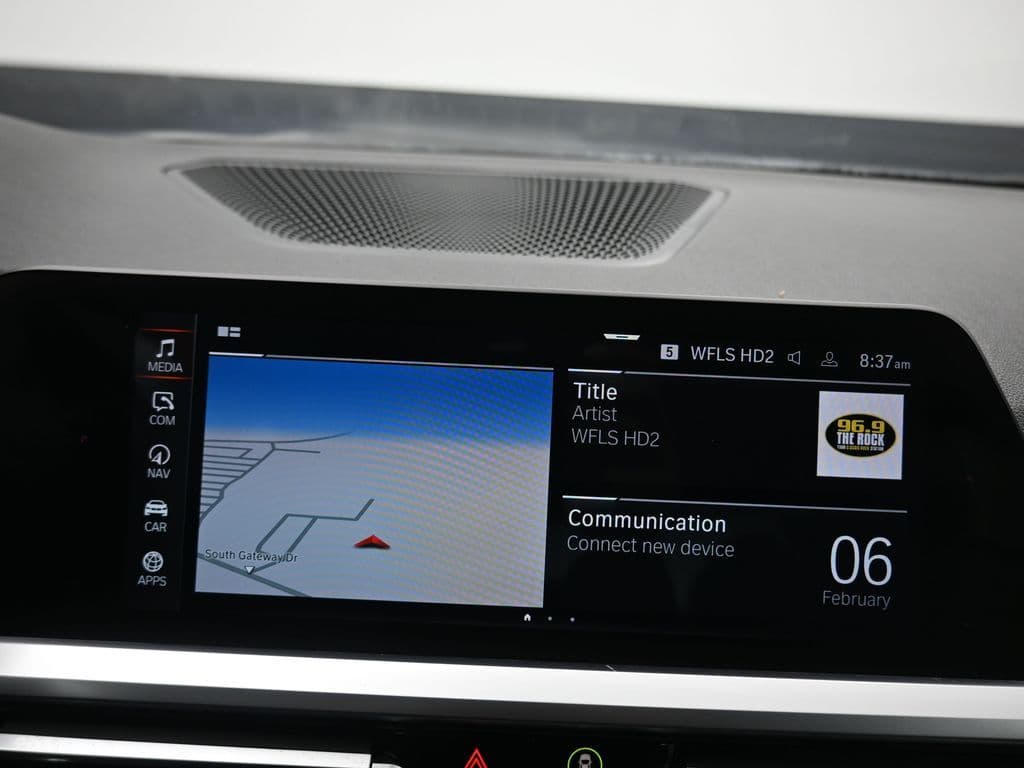 2019 BMW 3 Series 330i xDrive, photo 17 of 57