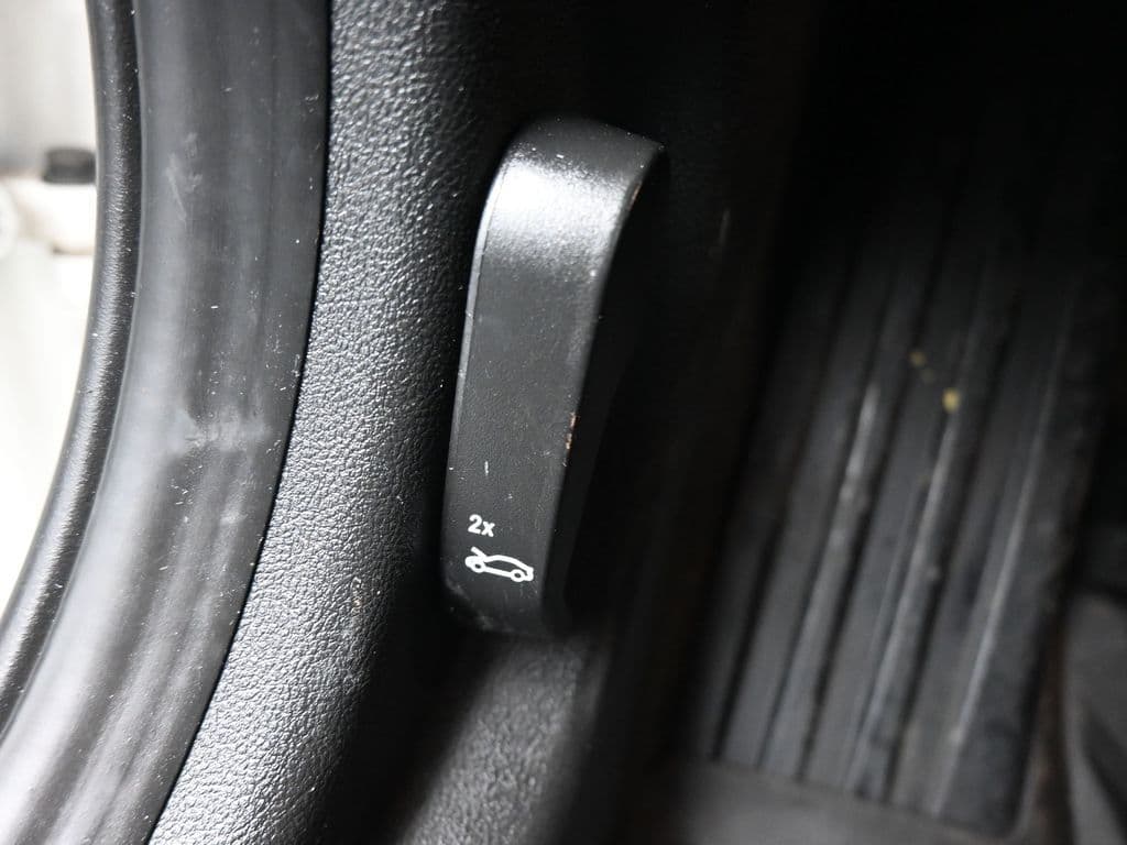 2019 BMW 3 Series 330i xDrive, photo 28 of 57
