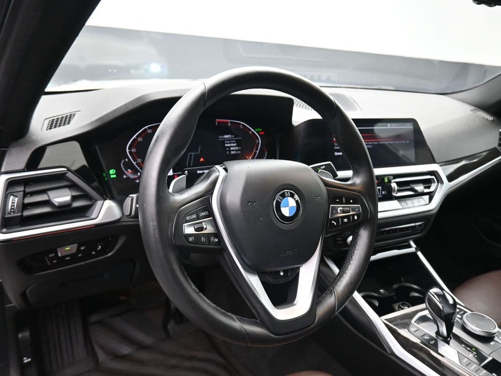 2019 BMW 3 Series 330i xDrive, photo 14 of 57