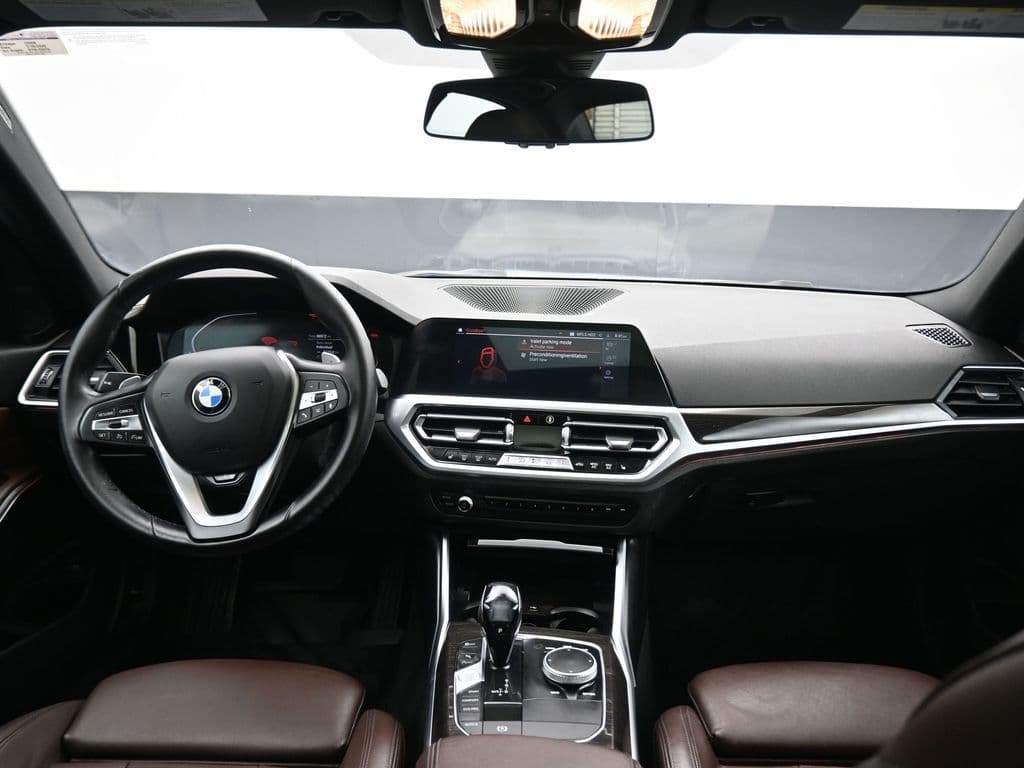 2019 BMW 3 Series 330i xDrive, photo 38 of 57