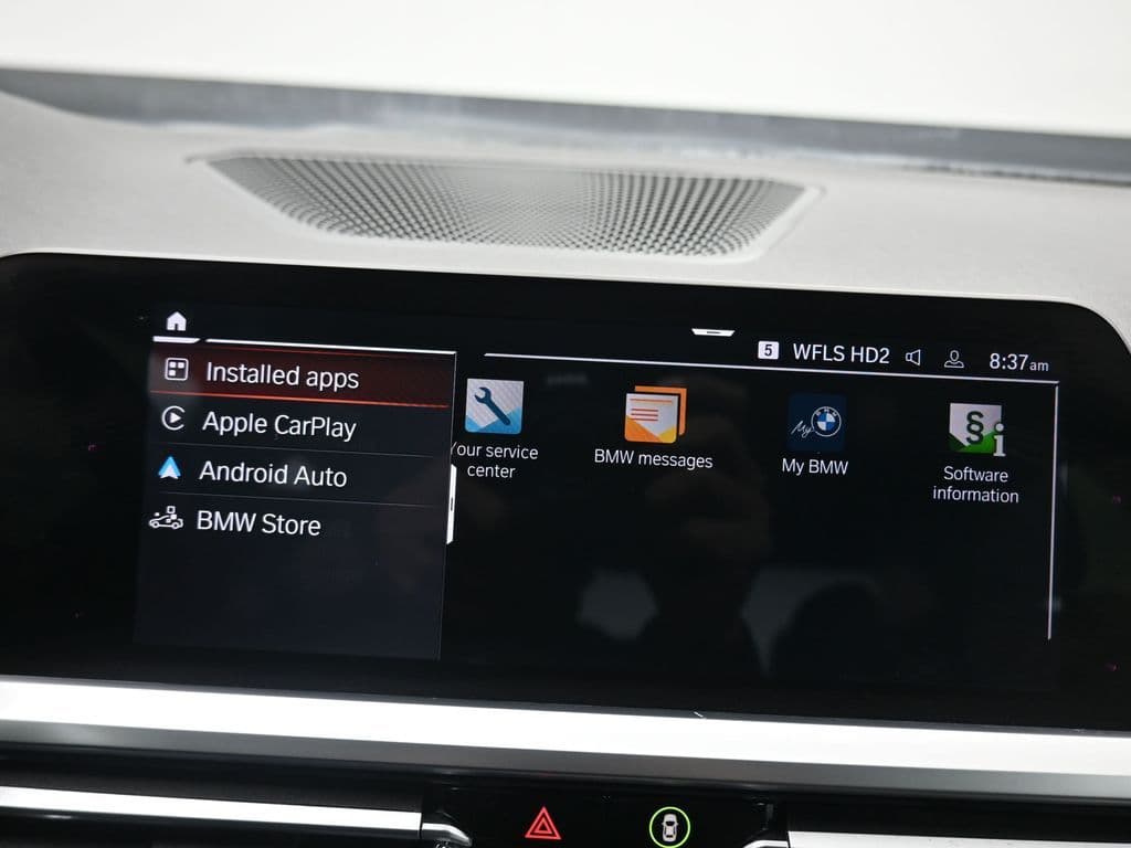 2019 BMW 3 Series 330i xDrive, photo 18 of 57