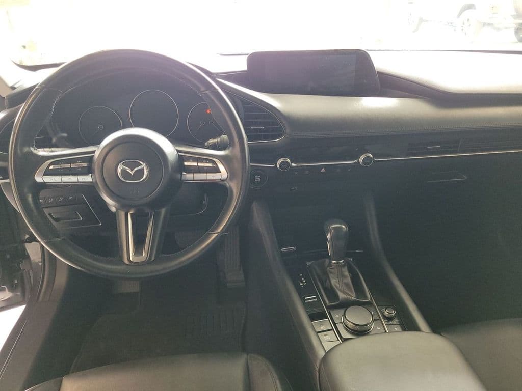 2019 Mazda Mazda3 Preferred, photo 7 of 9