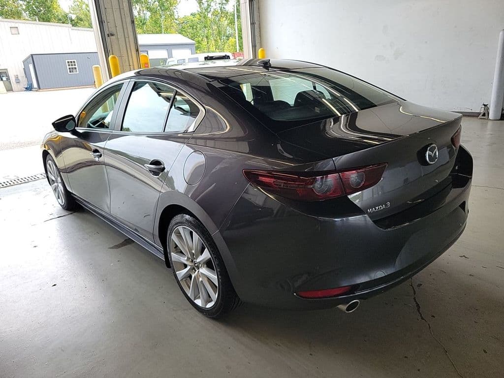2019 Mazda Mazda3 Preferred, photo 4 of 9