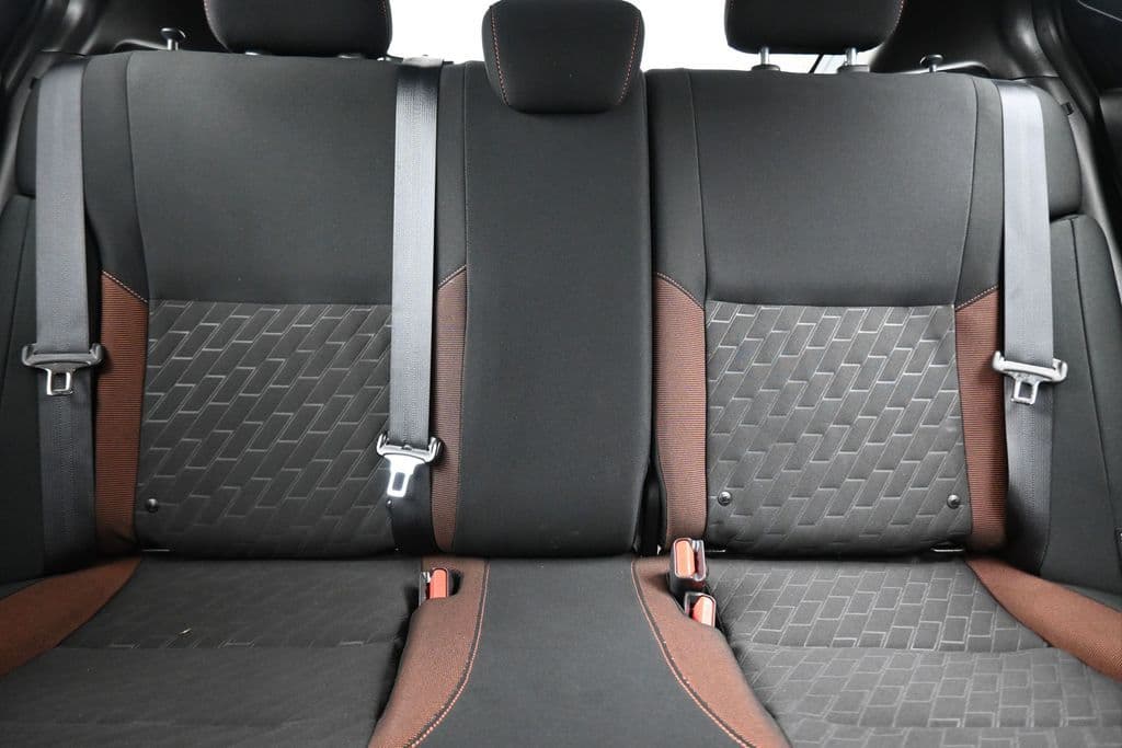 2023 Nissan Kicks SR, photo 29 of 57