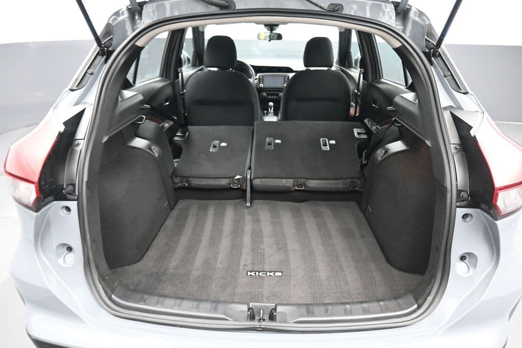 2023 Nissan Kicks SR, photo 43 of 57