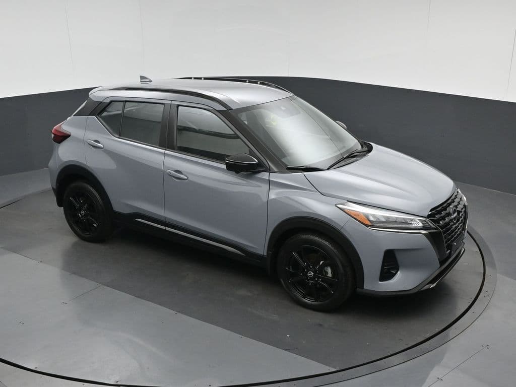 2023 Nissan Kicks SR, photo 54 of 57