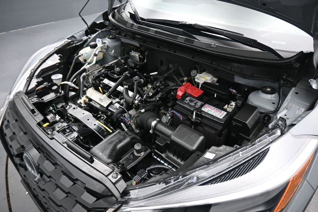 2023 Nissan Kicks SR, photo 47 of 57