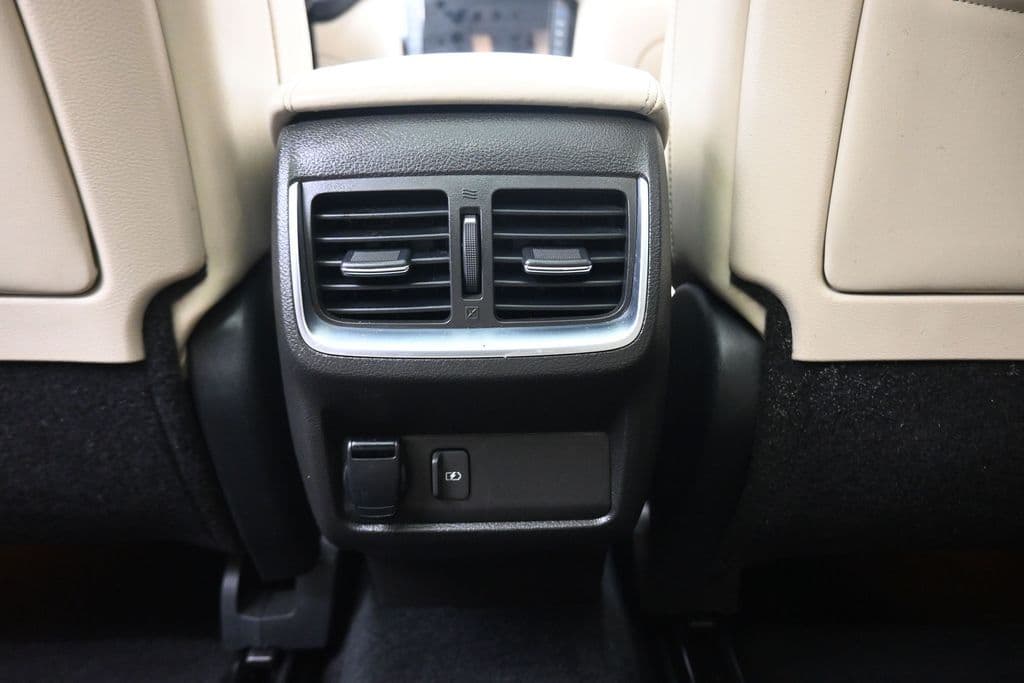 2019 INFINITI QX50 LUXE, photo 31 of 60