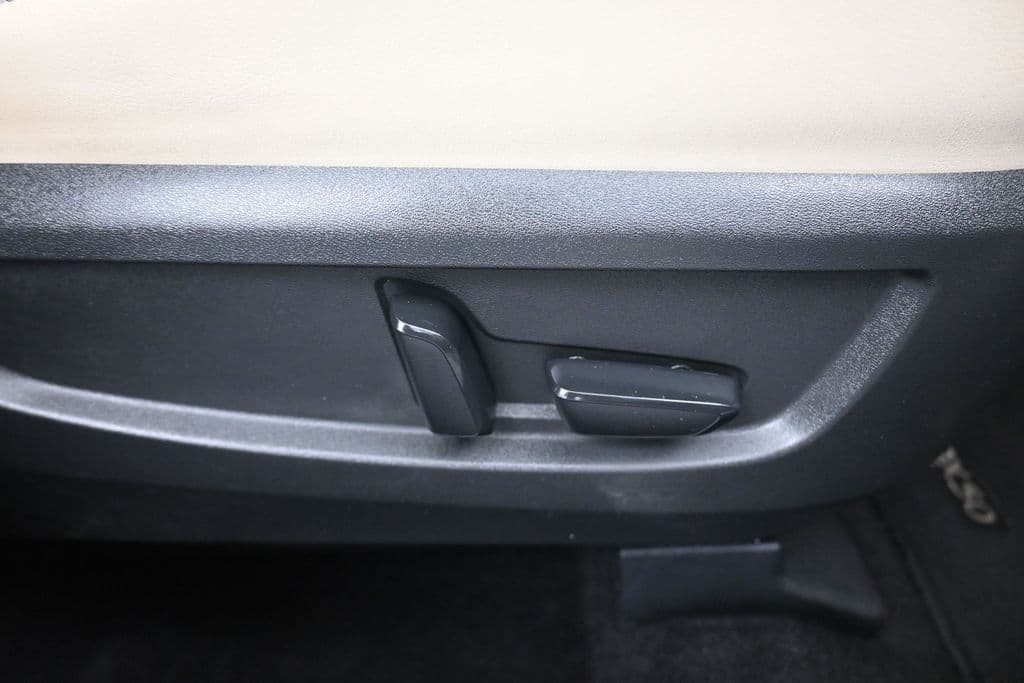 2019 INFINITI QX50 LUXE, photo 40 of 60