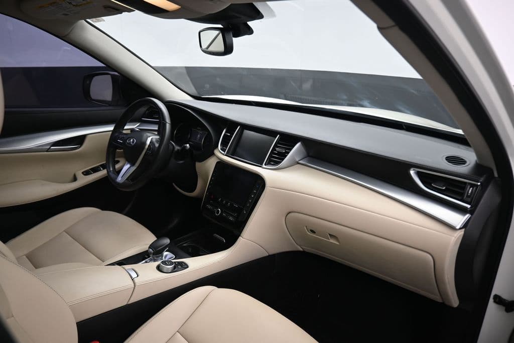 2019 INFINITI QX50 LUXE, photo 41 of 60