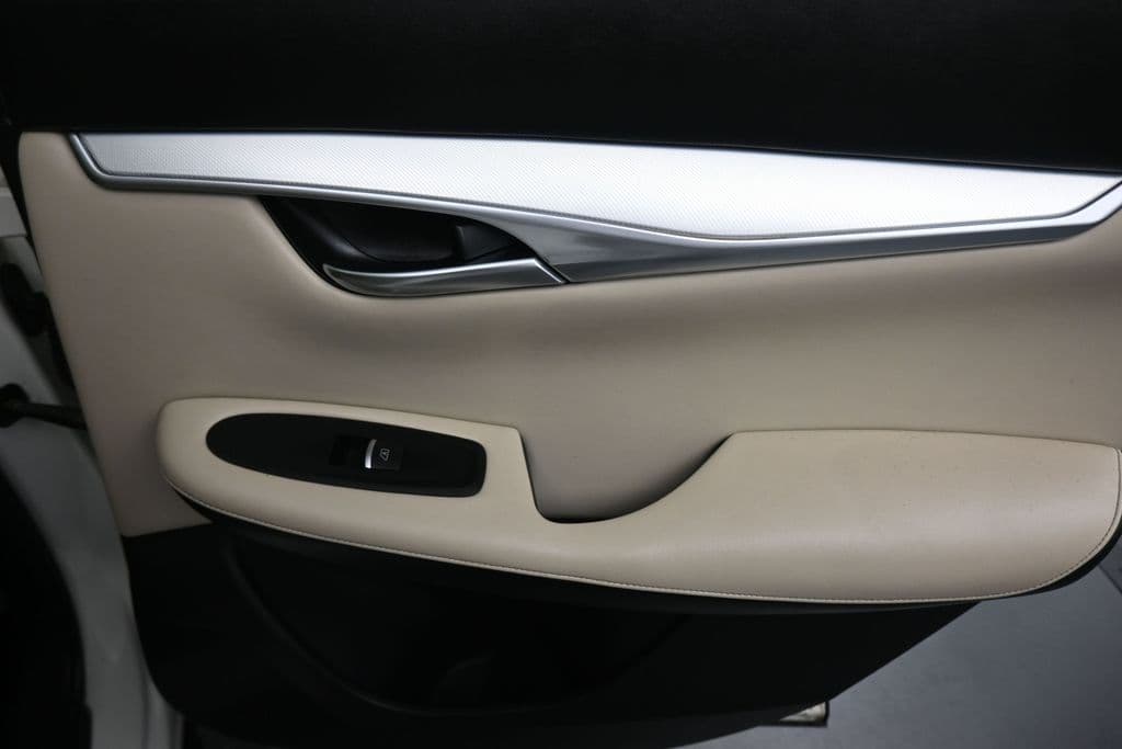 2019 INFINITI QX50 LUXE, photo 33 of 60