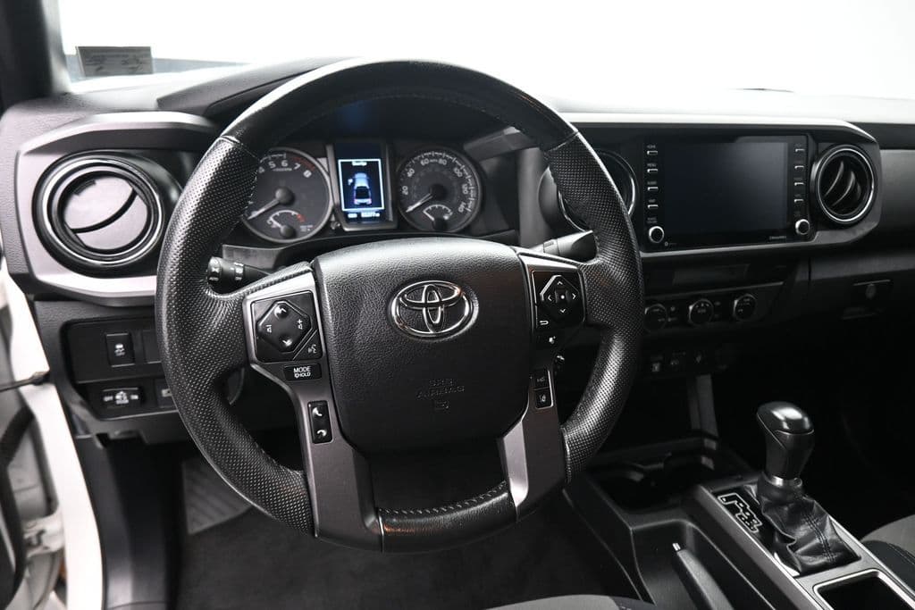 2022 Toyota Tacoma TRD Off-Road V6, photo 14 of 60