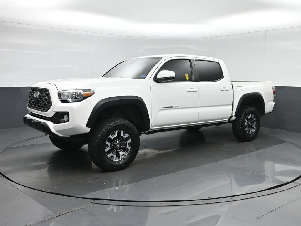 2022 Toyota Tacoma TRD Off-Road V6, photo 3 of 60