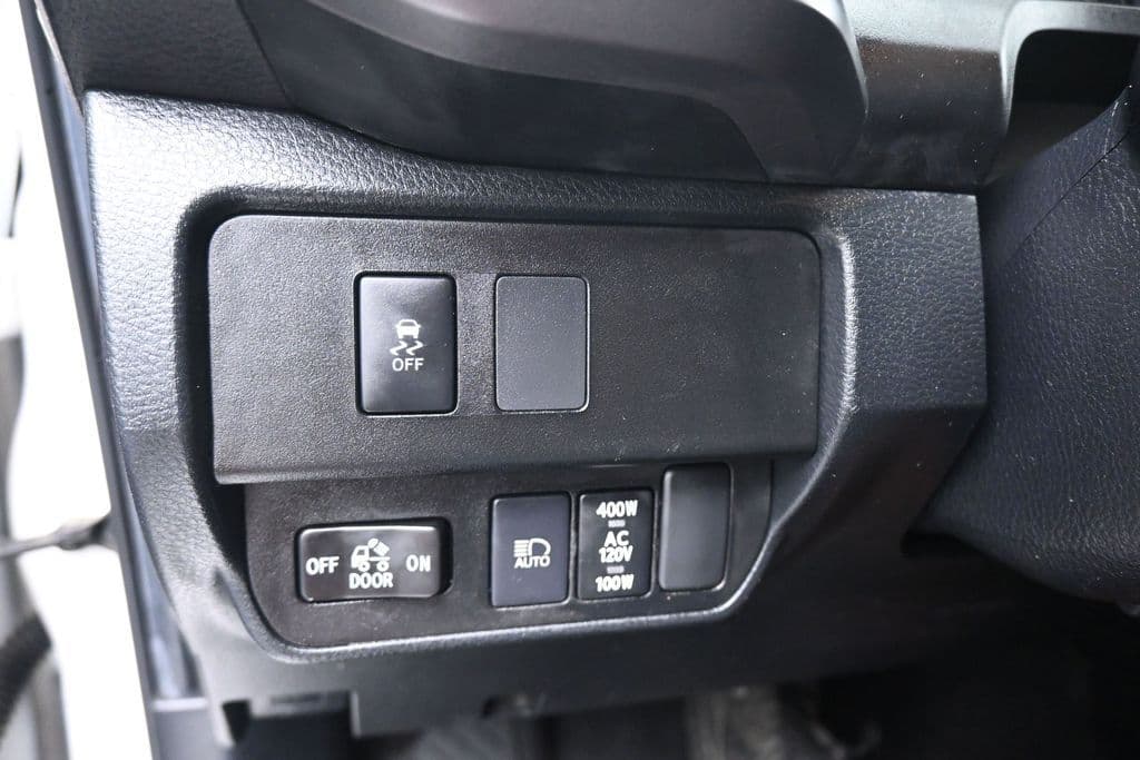2022 Toyota Tacoma TRD Off-Road V6, photo 25 of 60