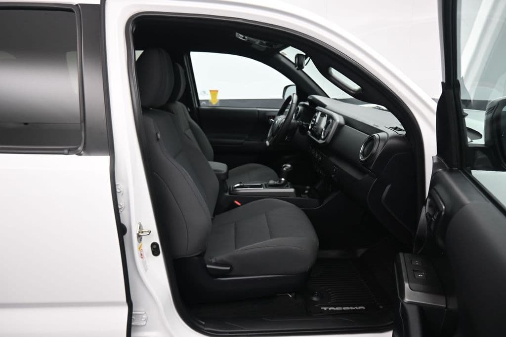 2019 Toyota Tacoma TRD Off-Road V6, photo 45 of 63