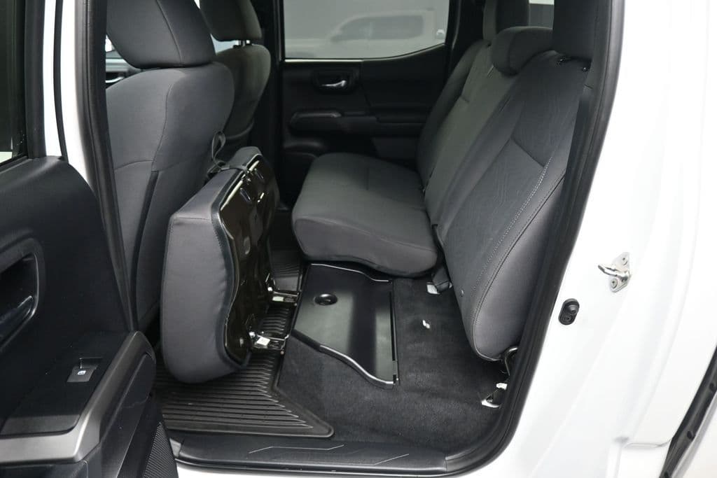 2019 Toyota Tacoma TRD Off-Road V6, photo 34 of 63