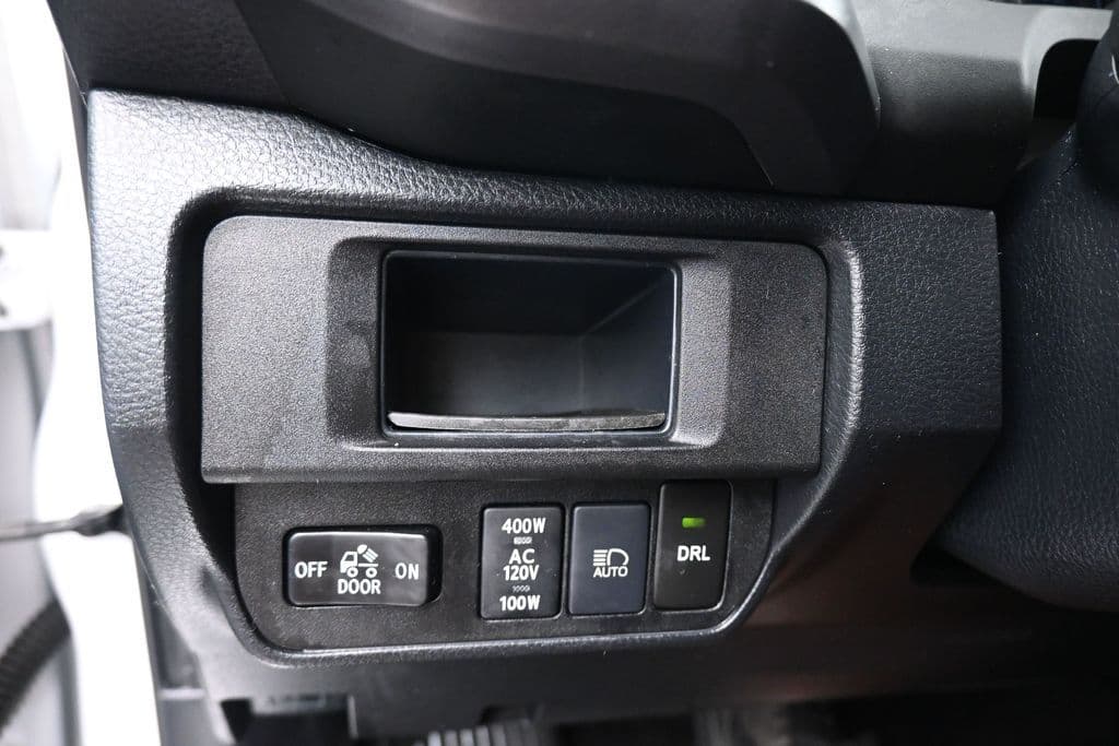 2019 Toyota Tacoma TRD Off-Road V6, photo 28 of 63