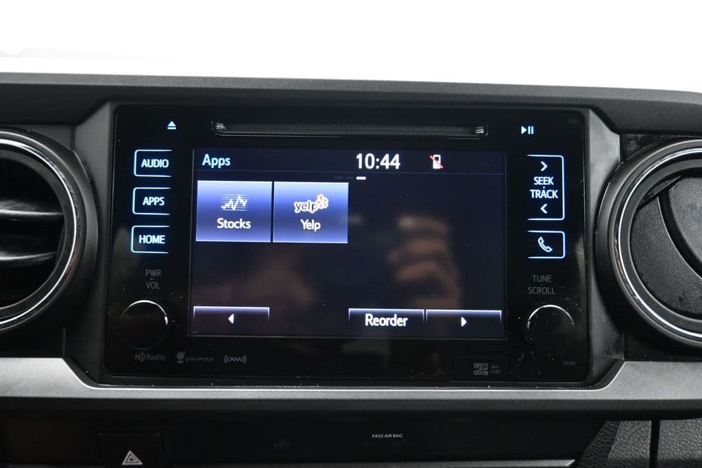 2019 Toyota Tacoma TRD Off-Road V6, photo 19 of 63