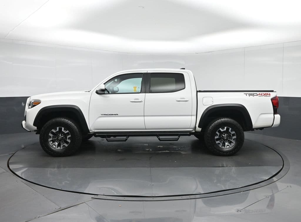 2019 Toyota Tacoma TRD Off-Road V6, photo 4 of 63