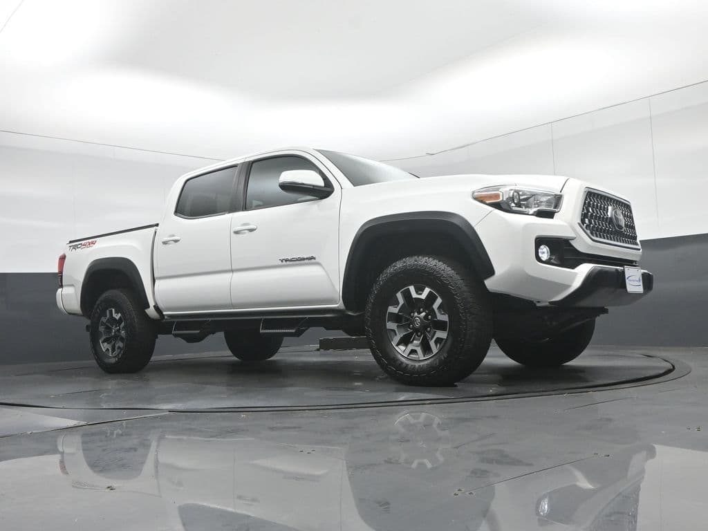 2019 Toyota Tacoma TRD Off-Road V6, photo 56 of 63