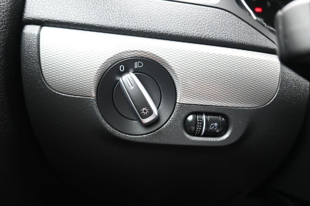 2017 Volkswagen Jetta 1.4T S, photo 24 of 55