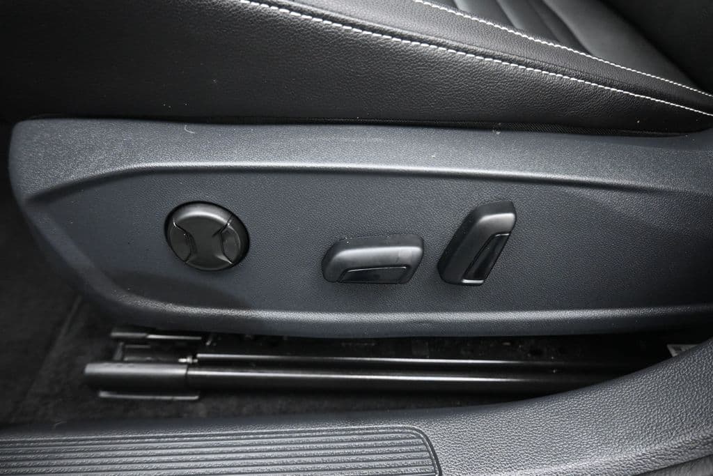 2024 Volkswagen Jetta 1.5T SE, photo 13 of 58