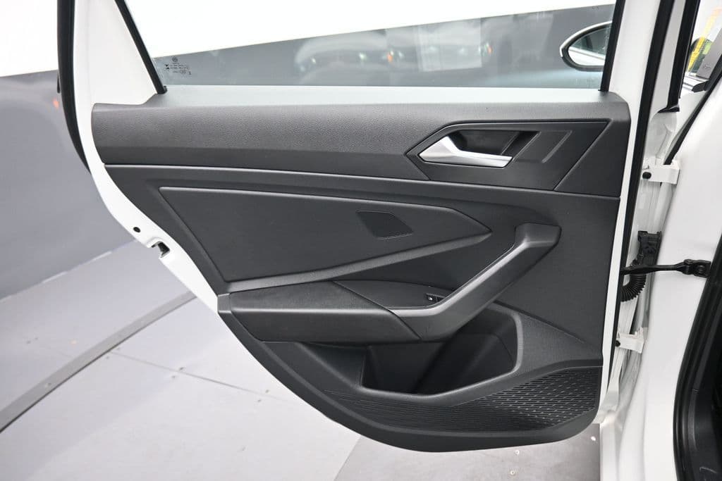 2024 Volkswagen Jetta 1.5T SE, photo 31 of 58