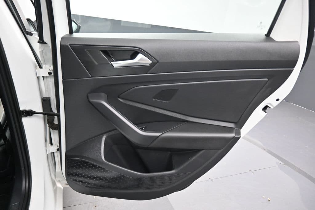 2019 Volkswagen Jetta R-Line, photo 33 of 56