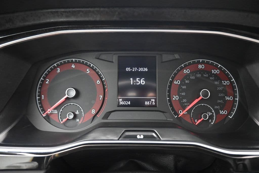 2019 Volkswagen Jetta R-Line, photo 15 of 56