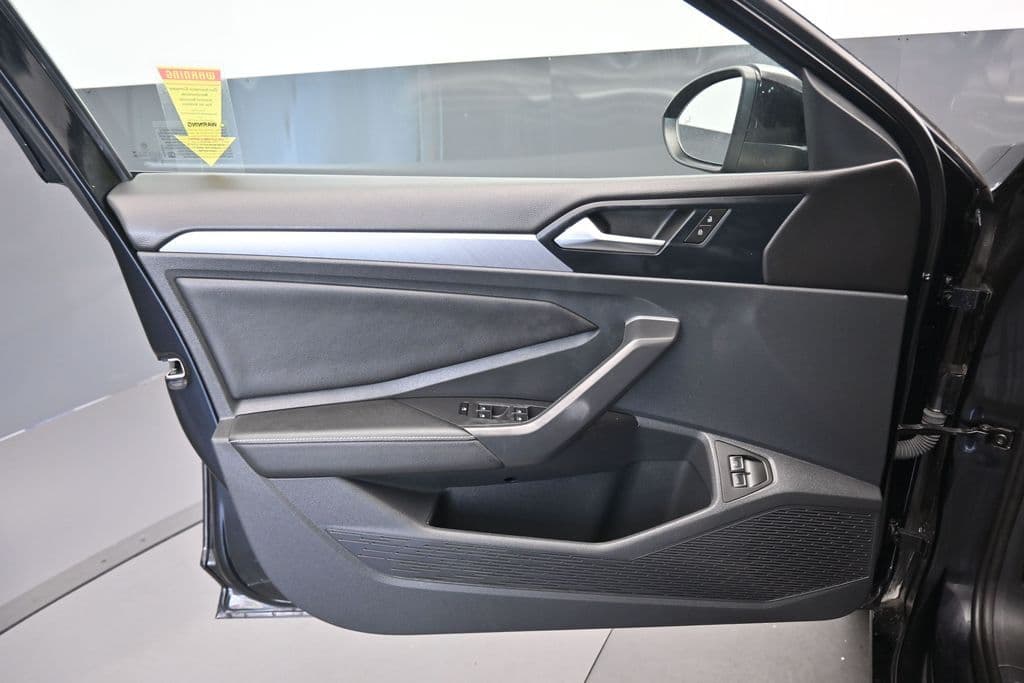 2024 Volkswagen Jetta 1.5T SE, photo 9 of 56