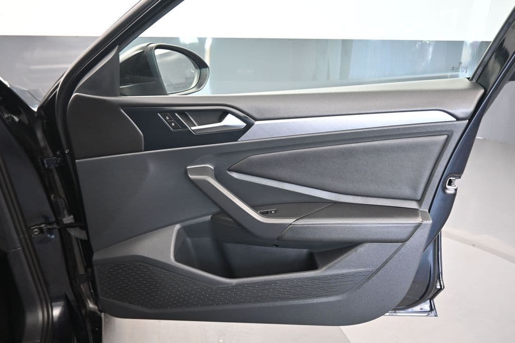 2024 Volkswagen Jetta 1.5T SE, photo 36 of 56