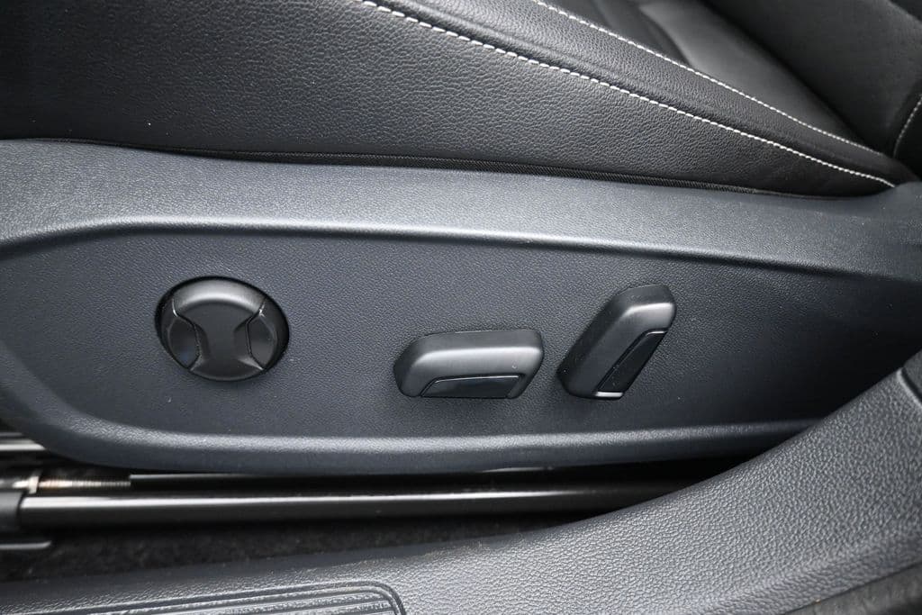 2024 Volkswagen Jetta 1.5T SE, photo 12 of 56