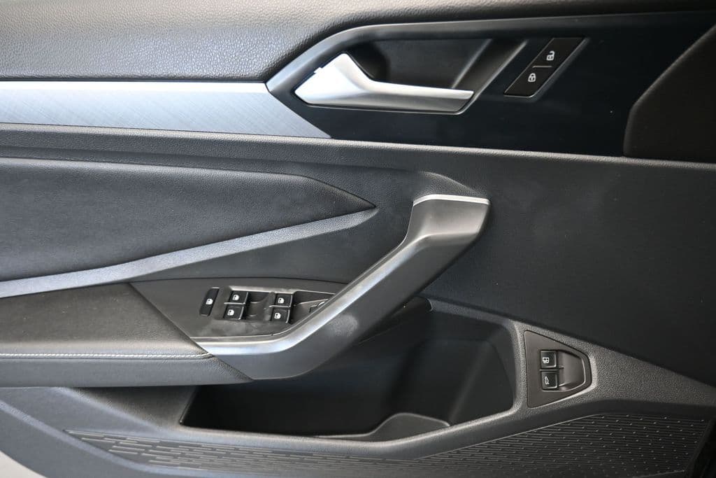 2024 Volkswagen Jetta 1.5T SE, photo 10 of 56