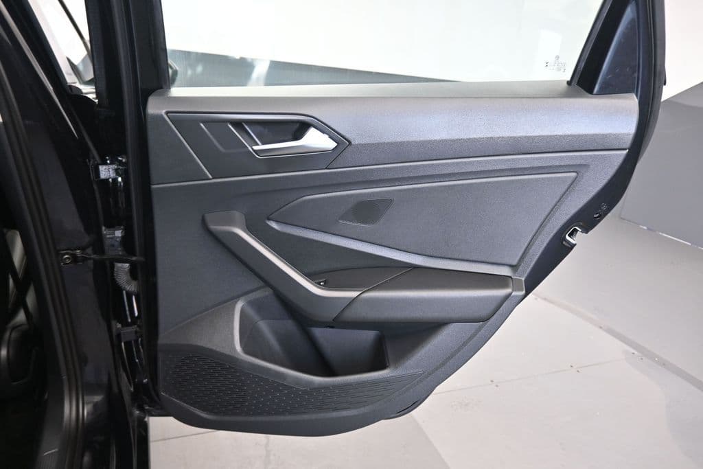 2024 Volkswagen Jetta 1.5T SE, photo 32 of 56