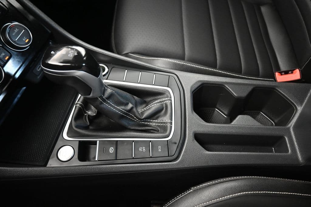 2024 Volkswagen Jetta 1.5T SE, photo 21 of 56