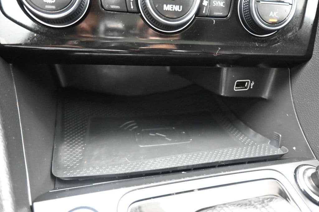2020 Volkswagen Jetta SEL Premium, photo 23 of 60