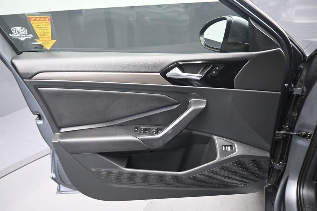 2020 Volkswagen Jetta SEL Premium, photo 9 of 60