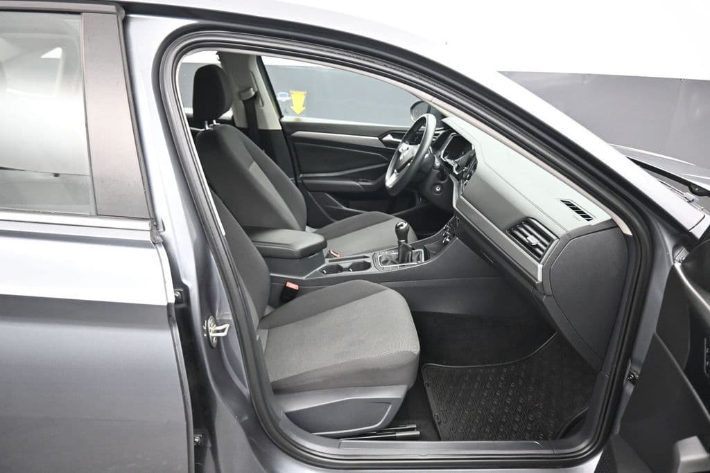 2019 Volkswagen Jetta 1.4T S, photo 38 of 53