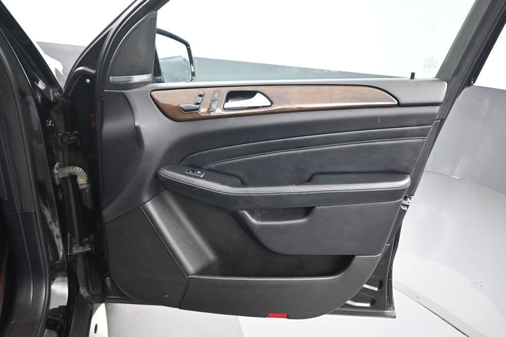 2015 Mercedes-Benz M-Class ML 250 BlueTEC®, photo 38 of 58
