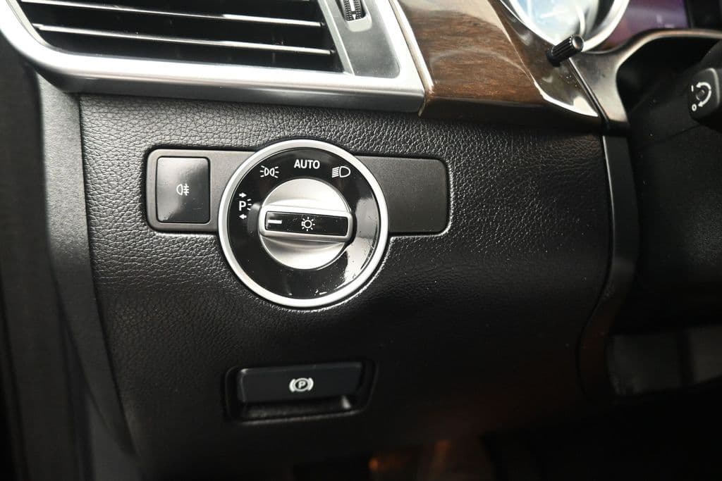 2015 Mercedes-Benz M-Class ML 250 BlueTEC®, photo 26 of 58