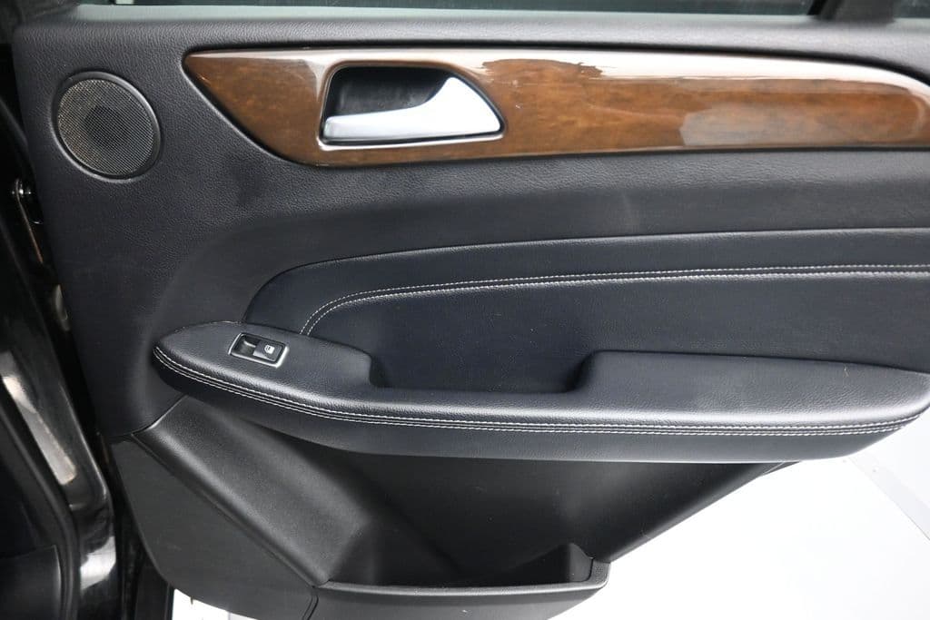 2015 Mercedes-Benz M-Class ML 250 BlueTEC®, photo 34 of 58