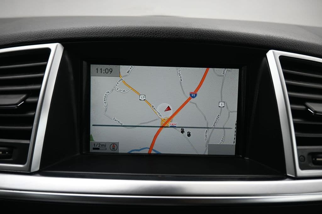 2015 Mercedes-Benz M-Class ML 250 BlueTEC®, photo 17 of 58