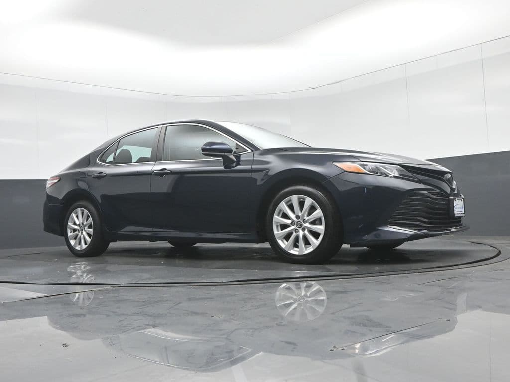 2019 Toyota Camry LE, photo 49 of 56