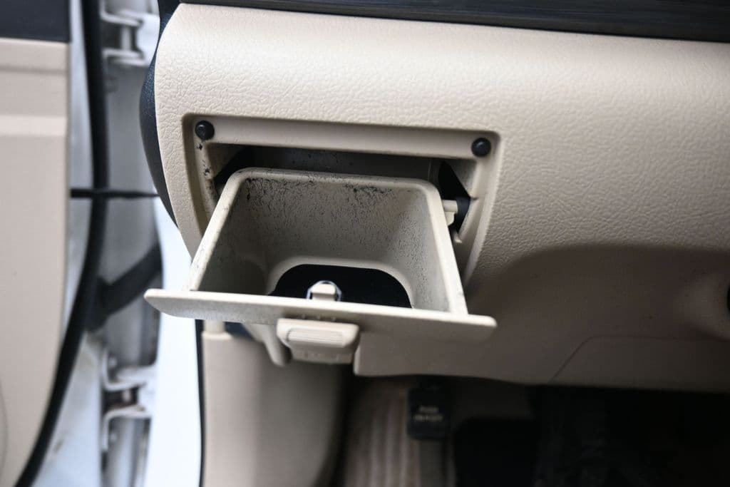 2012 Toyota Camry Hybrid LE, photo 23 of 54