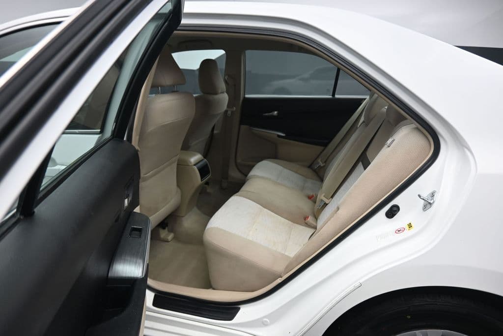 2012 Toyota Camry Hybrid LE, photo 28 of 54