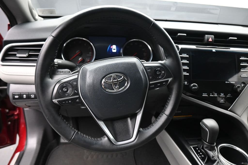 2018 Toyota Camry XSE V6, photo 14 of 60
