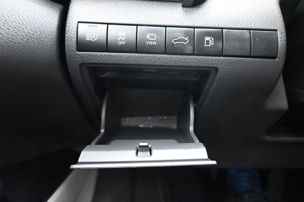 2018 Toyota Camry XSE V6, photo 28 of 60